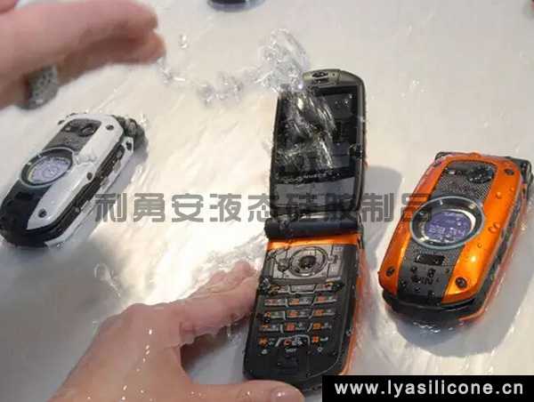 日本防水手機(jī) 日本防水手機(jī)