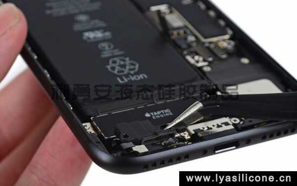 防水手機(jī)拆分展示圖 防水手機(jī)拆分展示圖